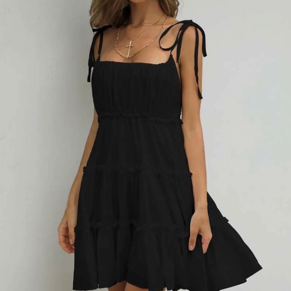 Little black dress with knot straps